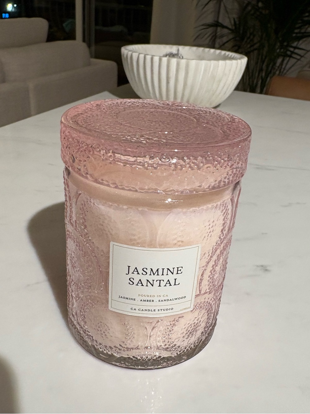 Leoben Company -Jasmine Santal Scented Candle in Pink Textured Glass 9.2 oz